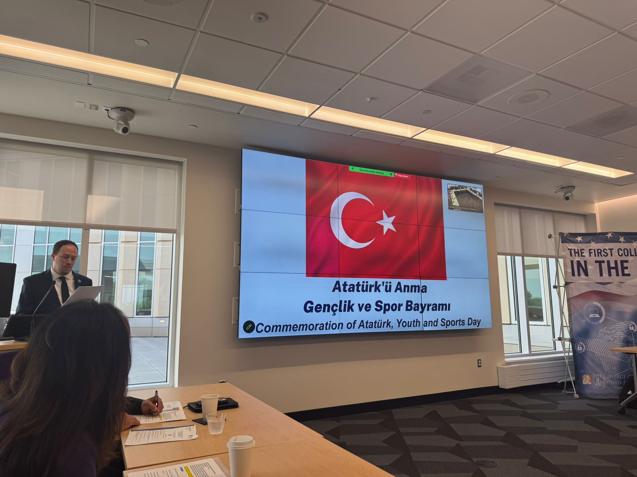 SUNY Çift Diploma Programları Koordinatörleri Toplantı için Albany