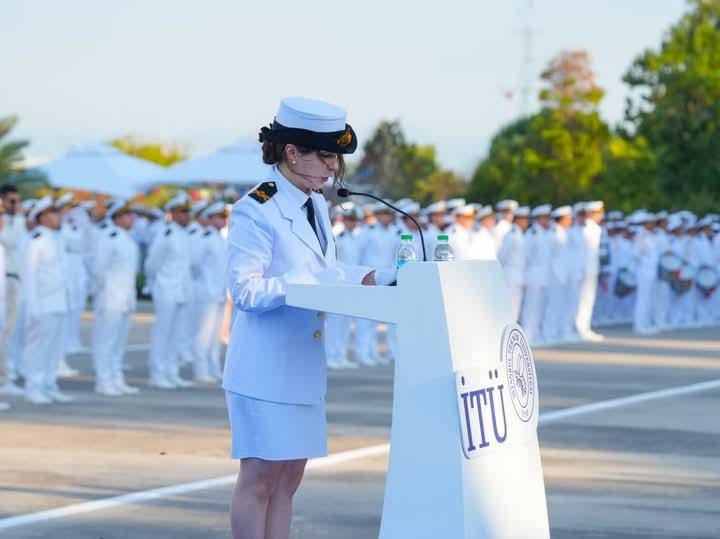 Dolunay Aryaz Bayar, Deniz Ulaştırma İşletme Mühendisliği, SUNY Maritime College - İTÜ 